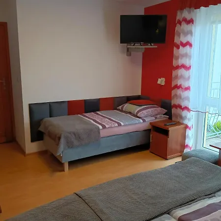 Dom Goscinny Dona Międzywodzie
